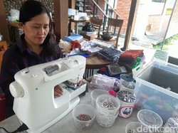 Beralih Bikin Masker, Cara Pelaku UKM  Blitar Survive Saat Pandemi COVID-19