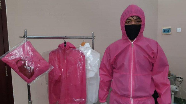 Sejumlah Lapas dan Rutan di Indonesia memproduksi APD secara mandiri demi menangkal penyebaran virus corona.