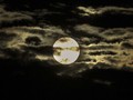 Cara Melihat Supermoon di Langit Indonesia 26 dan 27 April