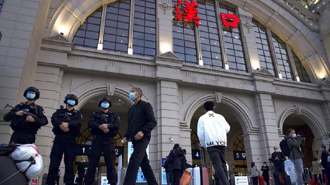 China memvonis miliarder keturunan Kanada, Xiao Jianhua, atas tuduhan suap dan menggalang dana simpanan ilegal setelah menculiknya di Hong Kong pada 2017 lalu.