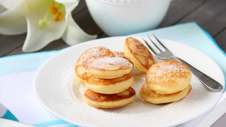 Bun, cobain camilan khas dari Negeri Kincir Angin ini yuk! Berikut HaiBunda punya resep dutch poffertjes, mini pancake khas Belanda yang bisa dicoba nih.