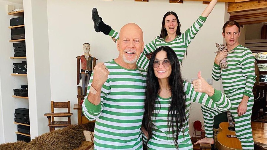 Demi Moore & Bruce Willis Demi Moore & Bruce Willis