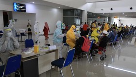 Pulang dari Malaysia, Dua Pekerja Migran di Jatim Positif Covid-19