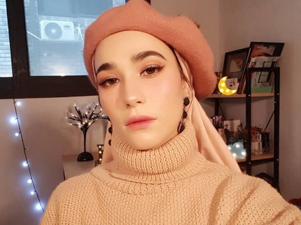7 Potret Kim Miso, Selebgram Korea Berhijab yang Kecantikannya Curi Perhatian