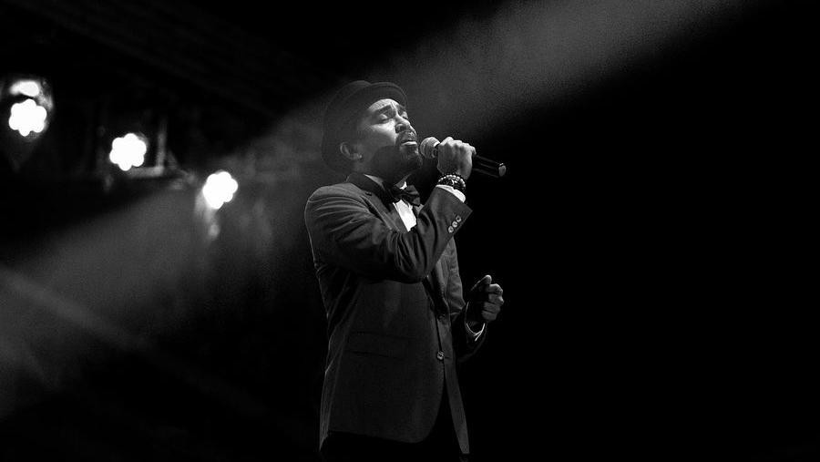Berita terpopuler, Glenn Fredly meninggal dunia pada Rabu (8/4) hingga bagian dada Nia Ramadhani menjadi nyinyiran netizen.