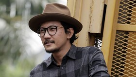 Sandy Canester Kenang Glenn: Dia Sangat Total Bermusik