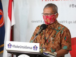Ada Tagar-tagar Mengandung Pesan di Podium Yuri Jubir Penanganan Corona