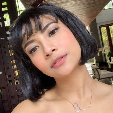 Asyik Makan di Restoran Ajak Gala Sky, Vanessa Angel Banjir Hujatan