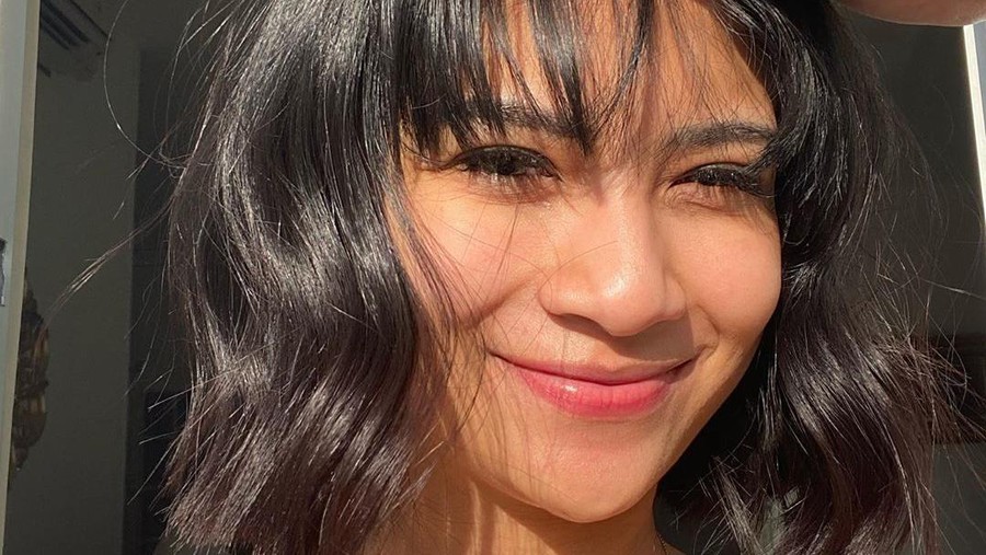 Vanessa Angel diancam hukuman 5 tahun penjara usai resmi menjadi tersangka atas kasus narkoba.