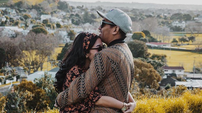 Kemesraan Glenn Fredly dan Mutia Ayu yang kini tinggal kenangan.