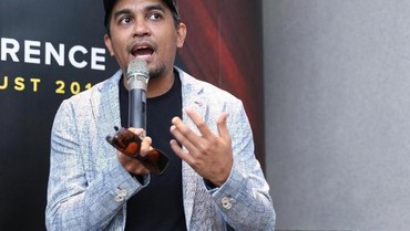 img-title Mengenang Glenn Fredly yang Nasrani Merdu Bersalawat Badar