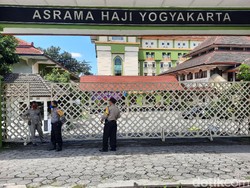 Kapasitas Ruang Isolasi COVID-19 di Asrama Haji Sleman Menipis