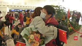 VIDEO: Tim Medis Tinggalkan Wuhan