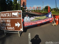 Wisata Pantai Pangandaran Sepi Imbas Corona, Para Pedagang Mulai Resah