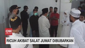 VIDEO: Ricuh Akibat Salat Jumat Dibubarkan