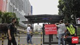 FOTO: Melihat Jakarta di Hari Pertama PSBB Cegah Corona Pemprov DKI resmi menerapkan PSBB pencegahan penyebaran virus corona, Jumat (10/4) melalui Pergub Nomor 33 tahun 2020 yang diteken ANies Baswedan.