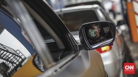 Viral Pengemudi LCGC Terobos Pintu Tol, Kini Dicari Polisi