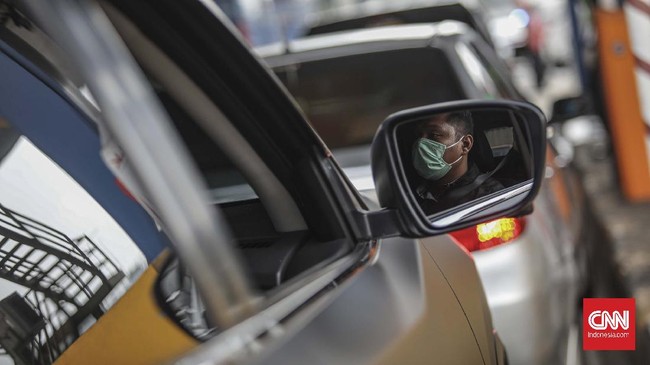 Viral Pengemudi LCGC Terobos Pintu Tol, Kini Dicari Polisi Polda Metro Jaya mengatakan bakal menindak pengemudi Toyota Calya yang menguntit mobil di depannya hingga tak bayar di pintu tol.