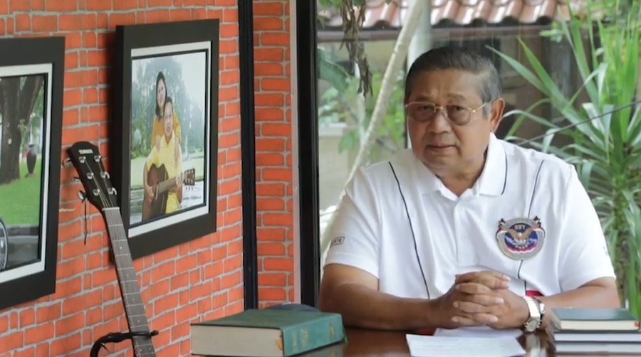 Mantan Presiden, raja dangdut, hingga grup musik legendaris berikut ini membuat lagu tentang virus corona COVID-19.