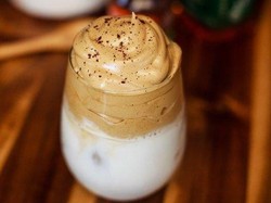 Dalgona Coffee Versi Lebih Sehat, Ini Resepnya
