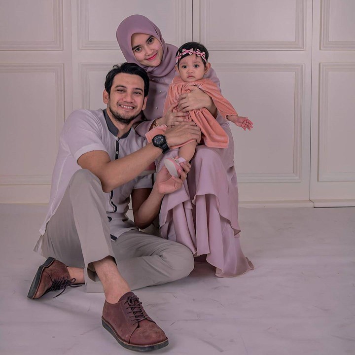 <p>Teuku Mirza telah menikah dengan Devita Sari pada tahun 2016. Keduanya baru saja merayakan <em>anniversary</em> ke-4 pada 17 Maret lalu. (Foto: Instagram @teukumirza)</p>
