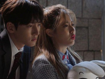 5 Drama Korea Romantis Tentang Pasangan Yang Awalnya Benci Jadi Cinta