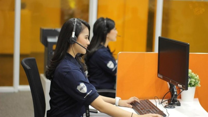 Direktur Keuangan BNI Life, Eben Eser Nainggolan menyebut bahwa kantor layanan BNI Life masih tetap beroperasi pada hari Senin-Jumat pukul 08.00-15.00