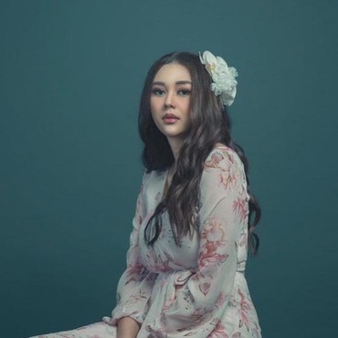 Aura Kasih: Glenn Fredly Orang yang Selalu Mau Tahu Tentang Al-Qur'an