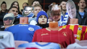 Maneken Jadi Penonton Palsu Klub Belarusia di Masa Karantina