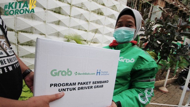 Grab menyalurkan paket sembako untuk 10 mitra pengemudi di Jakarta, Bandung, Surabaya, Medan, Semarang, Yogya, Makassar yang akan dilakukan secara bertahap.