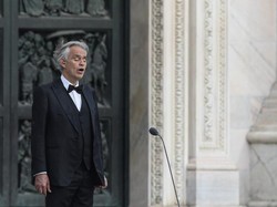 Nyanyian Merdu Andrea Bocelli dari Gereja Kosong di Milan