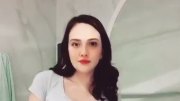 Suami Marah Mau Kunciin Shandy Aulia yang TikTok-an Setengah Jam di Toilet
