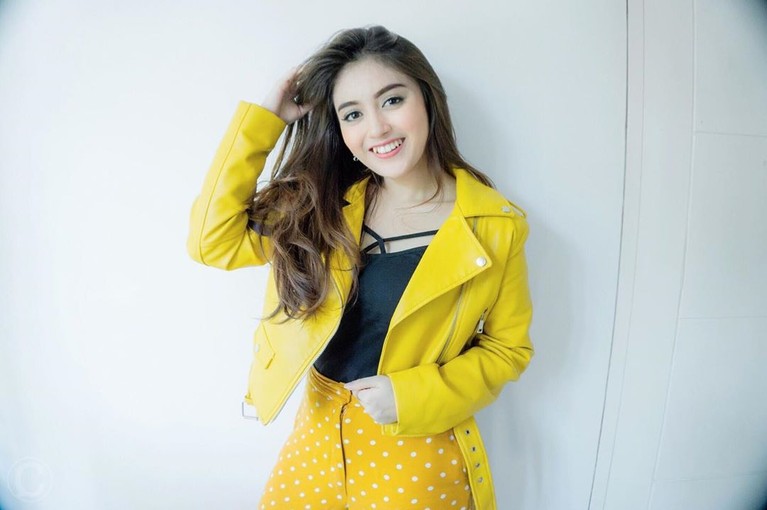 7 Penampilan Nabilah Ratna Ayu Eks JKT48 yang Semakin Dewasa Semenjak lulus dari JKT48, Nabilah Ratna Ayu fokus bersolo karier. Penampilan dara berusia 20 tahun ini pun berubah drastis. Simak perubahannya yuk!