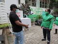 Gandeng Perusahaan Besar, Grab Beri Sembako untuk Mitra