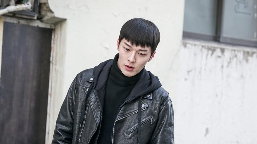 Bikin patah hati, lima pria tampan di drama Korea ini harus merasakan cintanya bertepuk sebelah tangan. Siapa saja mereka?.