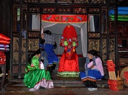 Unik, Etnis di China Ini Wajib Menangis 30 Hari Sebelum Menikah
