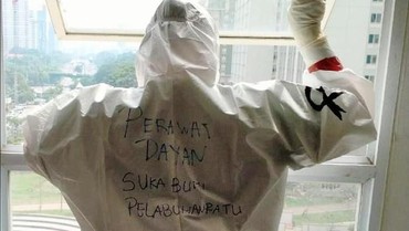 Kisah Perawat RS Darurat Corona Hibur Diri Nikmati Senja Jakarta