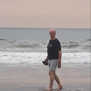 Ketakutan, Papa Angkat Syahrini Sebut Keluarganya Diancam & Dilecehkan