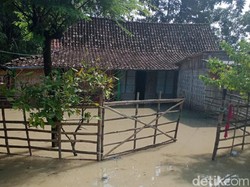 Waduk Kedungbrubus Meluap, Ratusan Rumah di Ngawi Dikepung Banjir