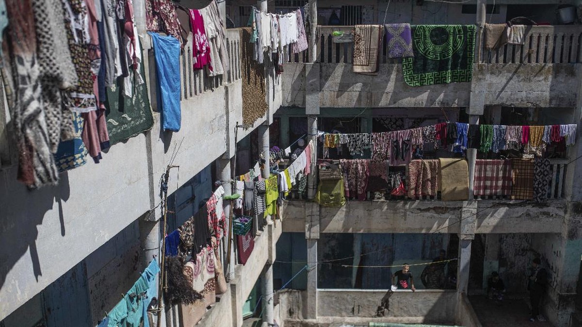 FOTO: Virus Corona Hantui Si Miskin di Maroko