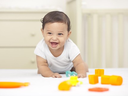 20 Nama Bayi Laki-laki dari Berbagai Bahasa Bermakna Pagi