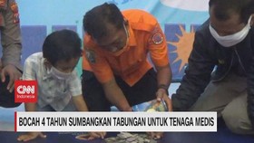 VIDEO: Bocah 4 Tahun Sumbangkan Tabungan untuk Tenaga Medis