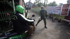 Bupati Bogor Izinkan Ojol Bawa Penumpang, Jam Operasi Diatur