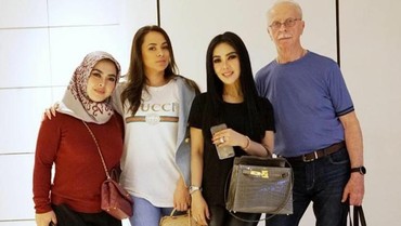 Klarifikasi Disebut Janggal 'Papa Bule' Syahrini Simpan Barang Bukti