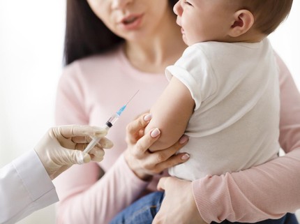 Haruskah Imunisasi Bayi Ditunda Saat Pandemi Corona? Simak Saran Dokter