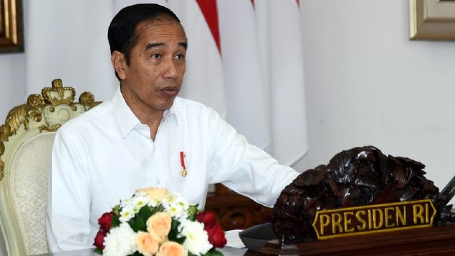 Presiden Joko Widodo memimpin ratas, Kamis (16/4)