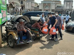 Jerit Tukang Becak dan Penjual Warung di Malang Gegara Corona