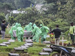 Warga Polman Meninggal karena Covid-19, Pelayat Abaikan Prokes