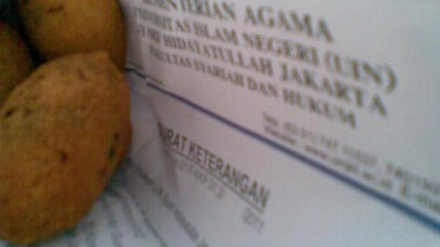 bungkus gorengan
