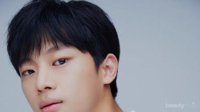 Penuh Pesona, Ini 5 Potret Lee Shin Young yang Sukses Bikin Jatuh Hati